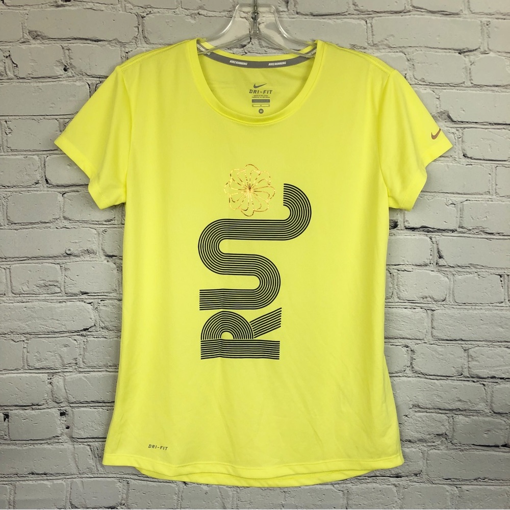 Nike Dri-Fit ‘RUN’ Short Sleeve Athletic Shirt Sz M